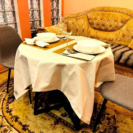 Maison Deluxe - Deribas Iii Apartment